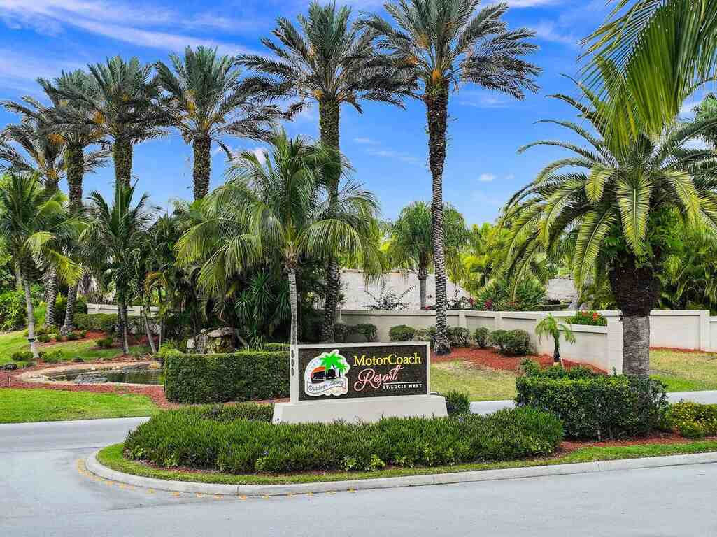 Lot 408 for sale - Motorcoach Resort Port St Lucie FL