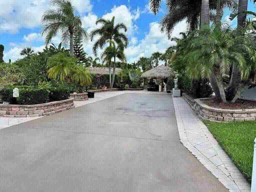 Premium Lot Lot 437 for rent Motorcoach Resort Port St Lucie FL